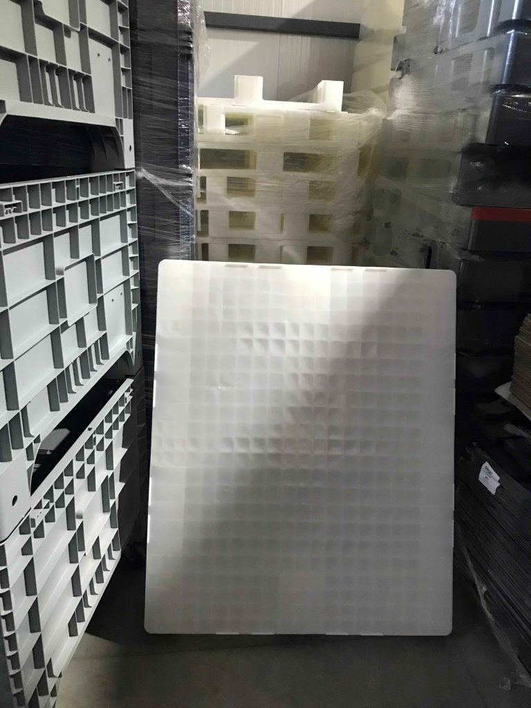 100-120-K-Q1 - хигиеничен бял пластмасов палет с 2 релси - 1