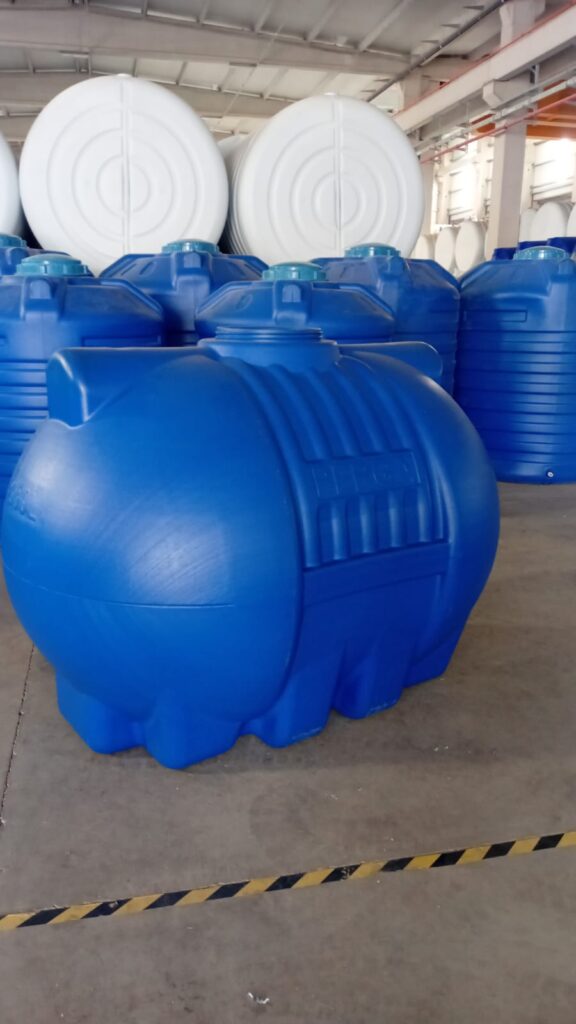 3000 трипластов резервоар за вода