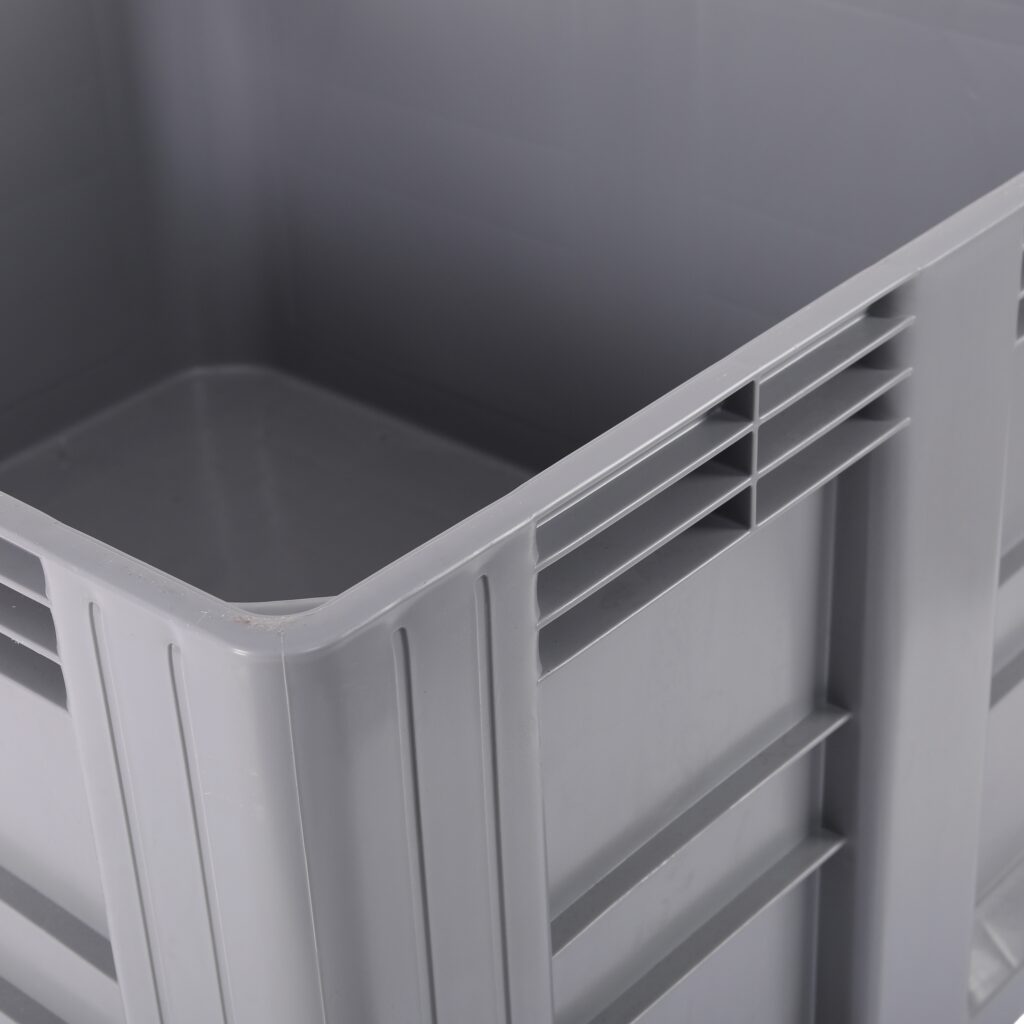 пластмасов плътен бокс палет