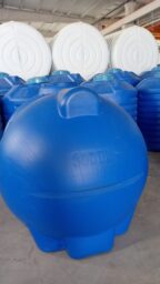 трипластов хоризонтален резервоар за вода 3000 литра