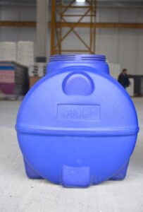 трипластов полиетиленов резервоар 500 литра